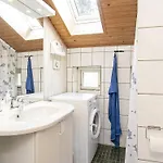 בית נופש 4 Person In